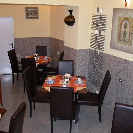 Otel Elbe Street 34 Frankfurt am Main