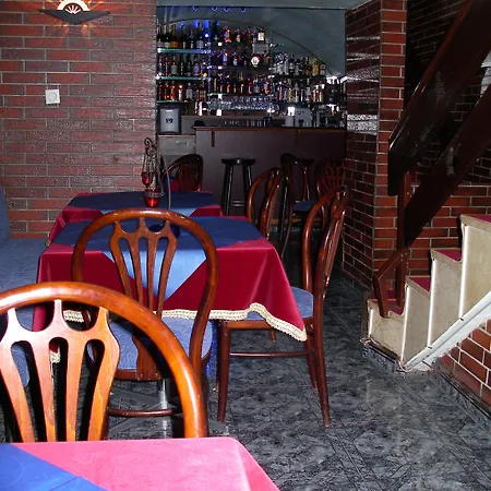 Elbe Street 34 فندق