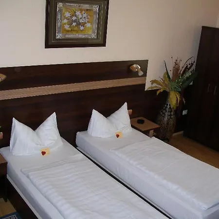 Hotel Elbe Street 34