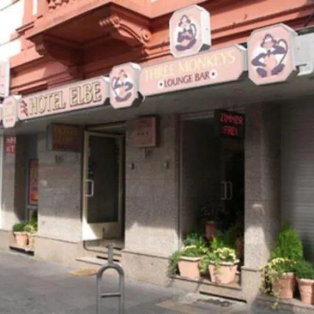 فندق Elbe Street 34 3*
